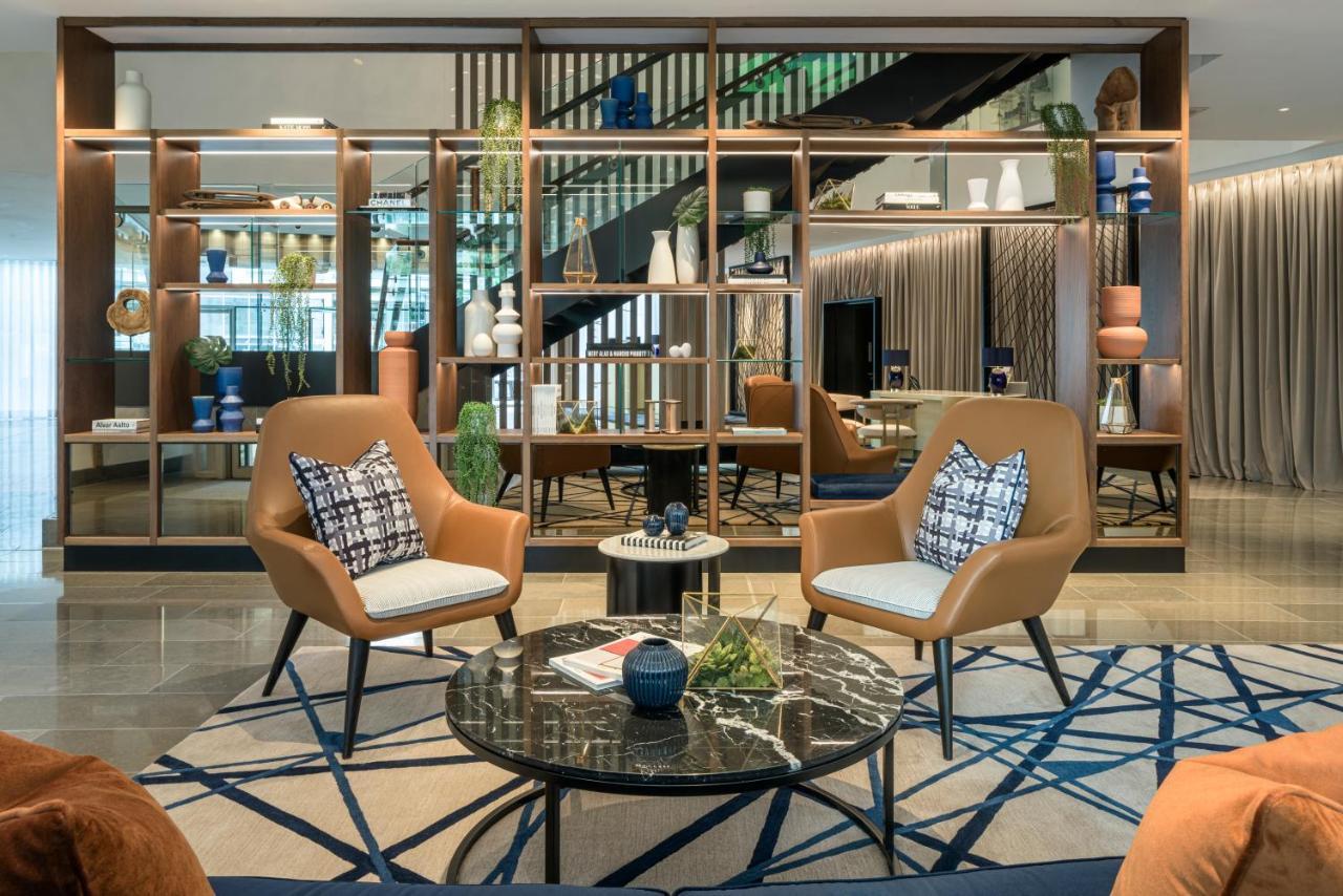 The Lowry Hotel Manchester Exteriér fotografie The lounge at the hotel